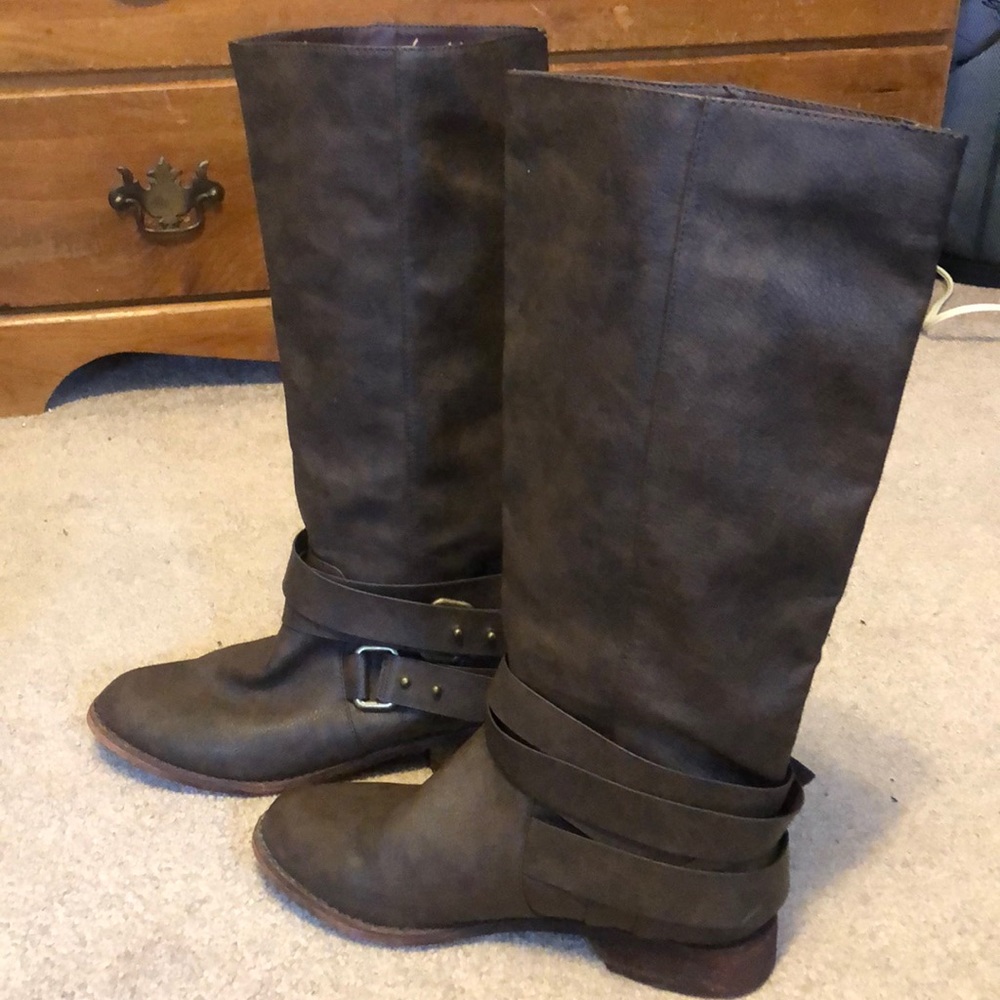 Knee high brown faux leather boots
